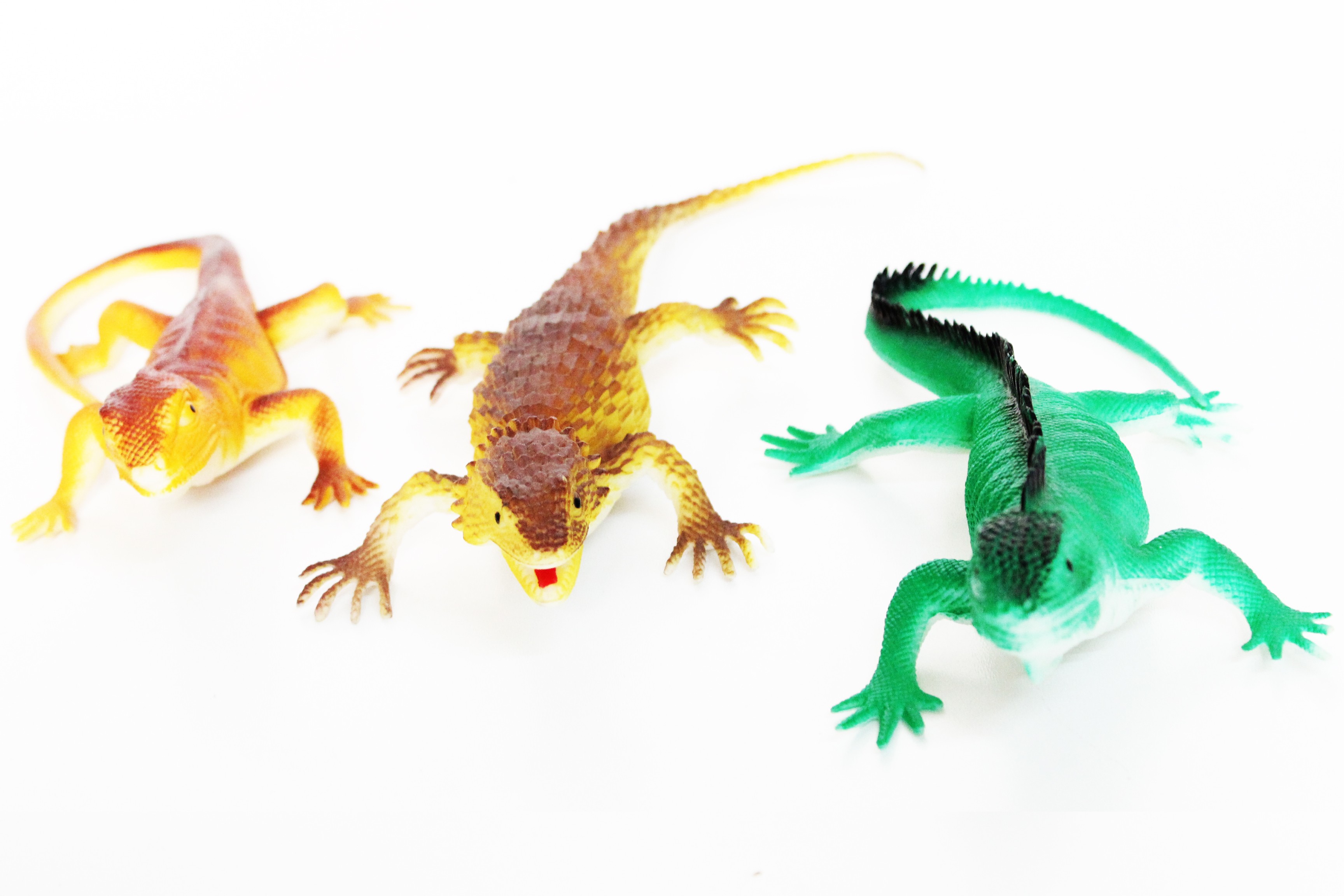 Plastic Lizard Toys 100